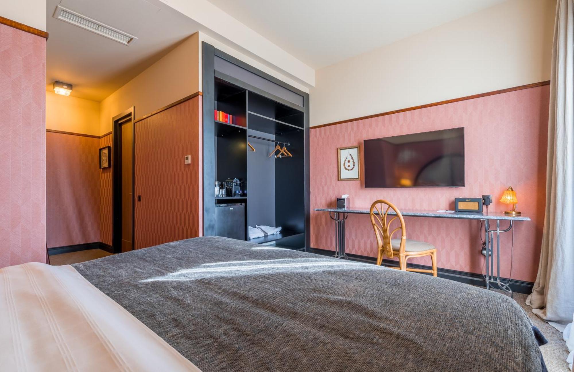 Communal Hotel 库塔伊西 外观 照片